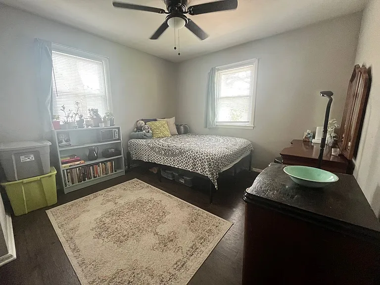 1406 Williamsburg Dr — Photo 7