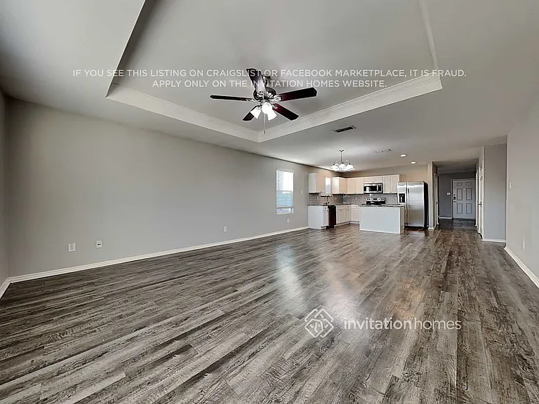 112 Abelia Dr — Photo 3