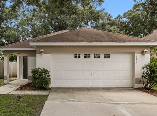 1422 Dew Bloom Rd, Valrico, FL 33594