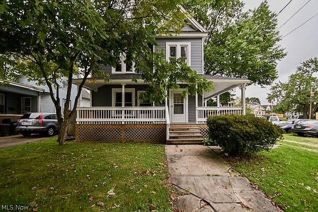 1st image of 724/726 Amherst Rd NE