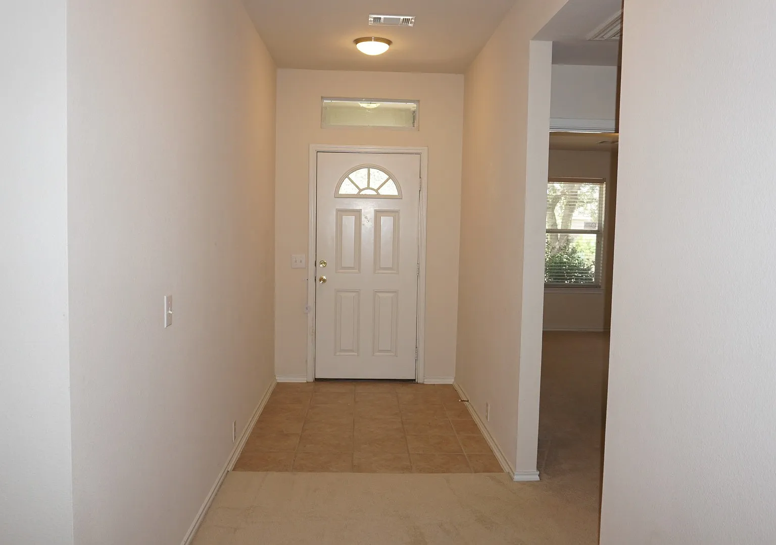 15619 Turfway Park Selma TX 78154 — Photo 2