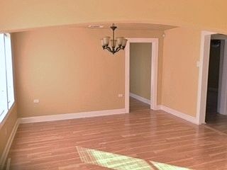 3rd image of 415 W Cornerview St
