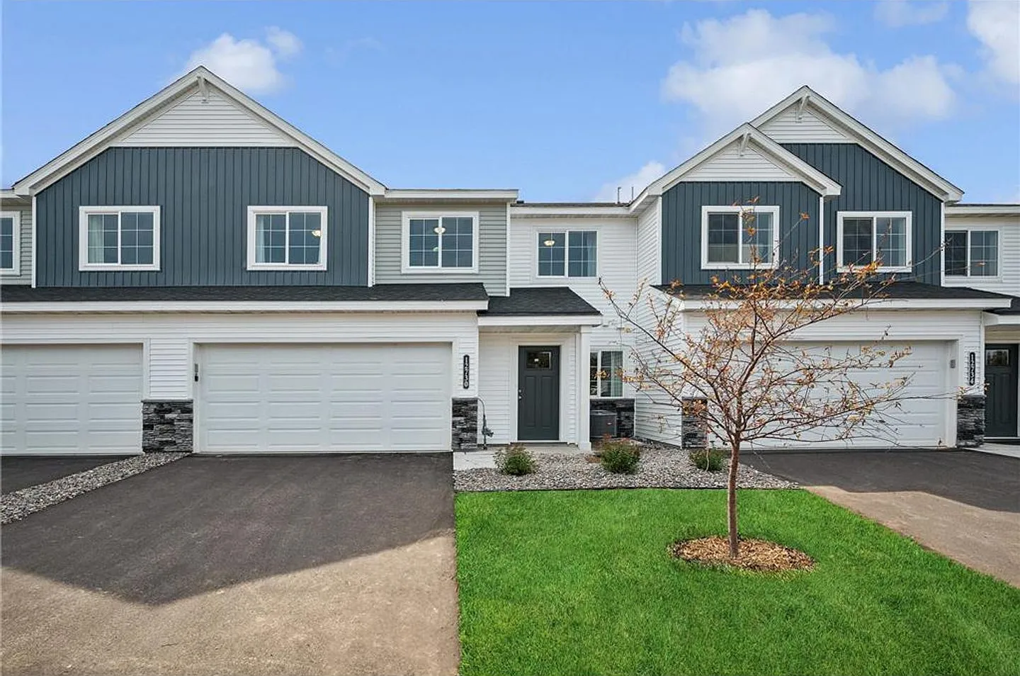 New Construction! Brand New Unit! In our Preserve of Montrose Community. — Photo 1