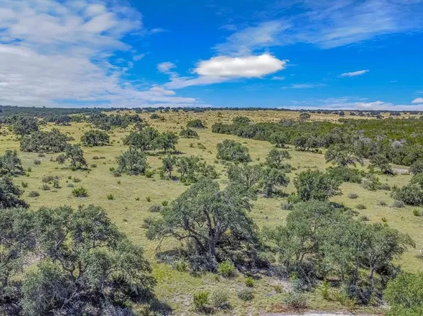 12 Bonita View Ranch Rd, Kerrville, TX 78028