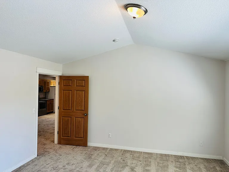 14019 NE 20th Ave #C26 — Photo 11