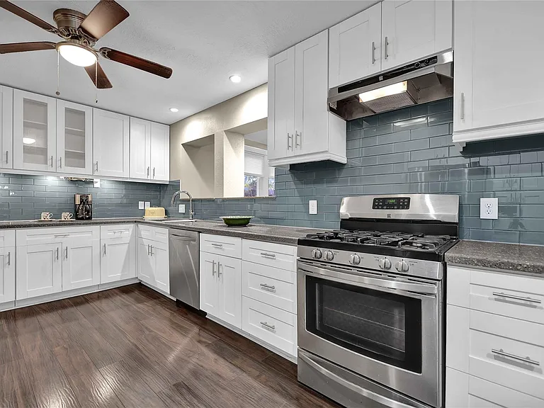 5902 Jim St — Photo 15