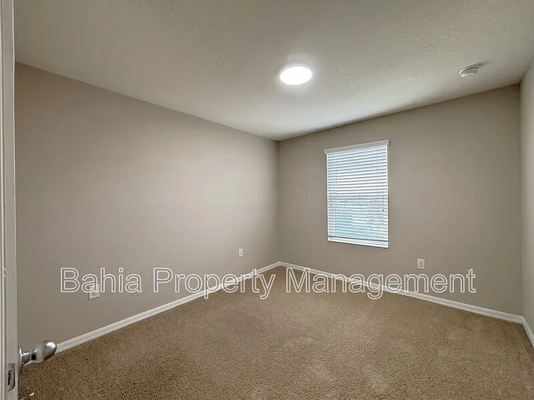 5110 Adelaide Dr — Photo 12