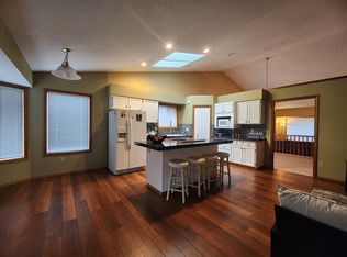 17503 NW Fieldstone Dr, Beaverton, OR 97006