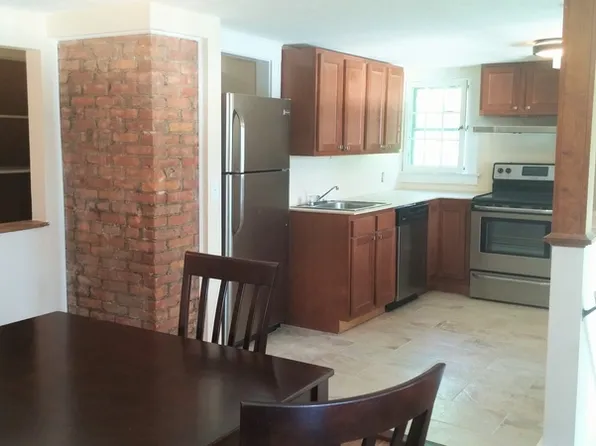 131-131 Dell St, Syracuse, NY