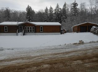 107 Craney Hill Rd, Weare, NH 03281