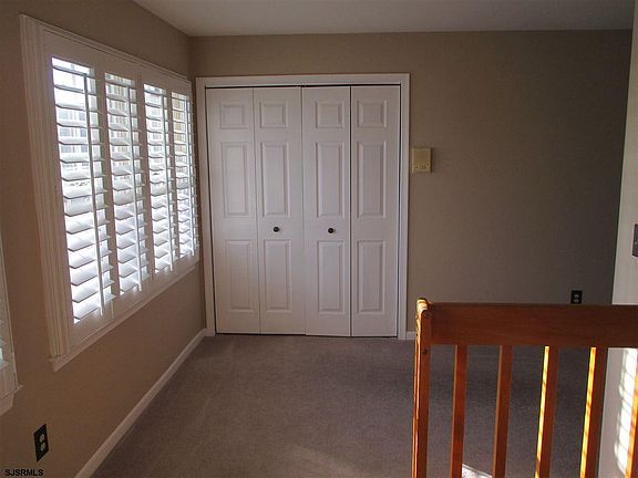 5th image of 3001 E Chestnut Ave APT E48