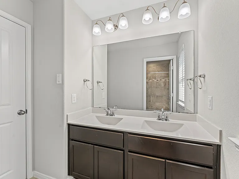 1015 Pink Lily Ln — Photo 21