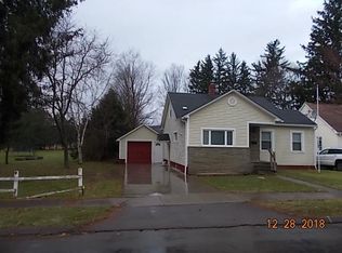 37 Rumsey St, Bath, NY 14810