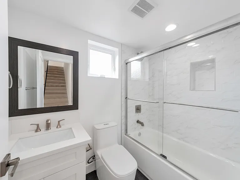 7108 Ramsgate Ave #1/2 — Photo 9