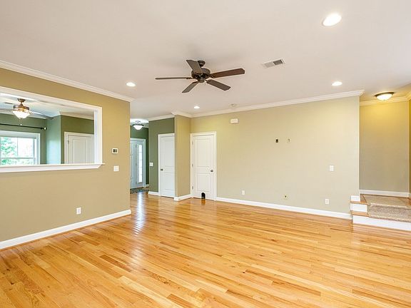 4th image of 3301 Battery Park Pl