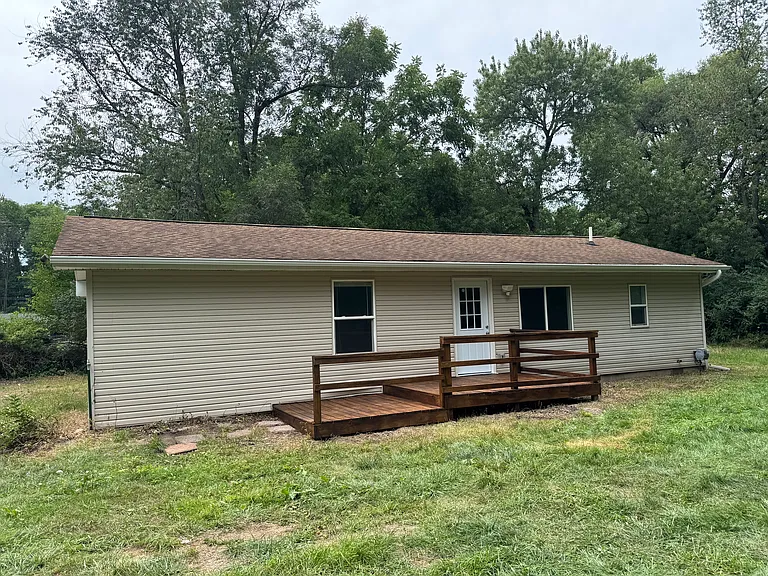 4400 Draper Rd — Photo 1