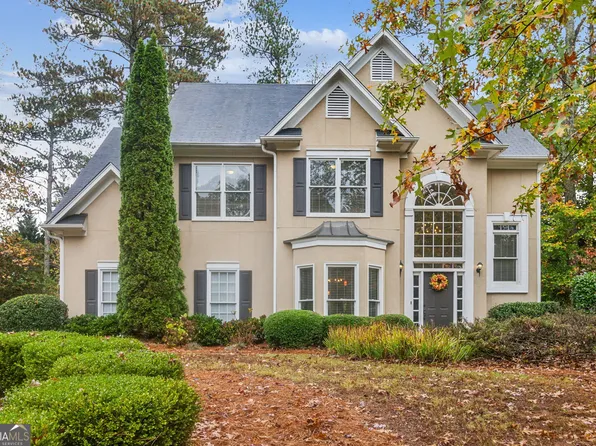 2110 Crossover Dr, Cumming, GA 30040