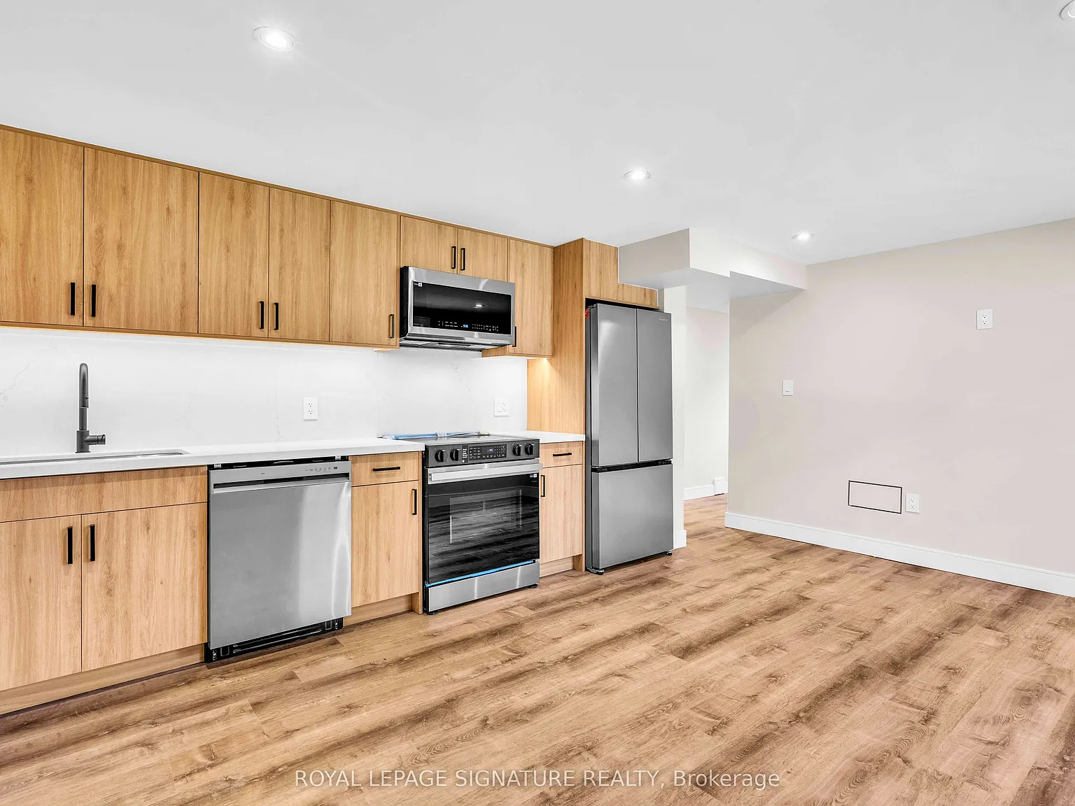 1 bed, $2,000 — Photo 3