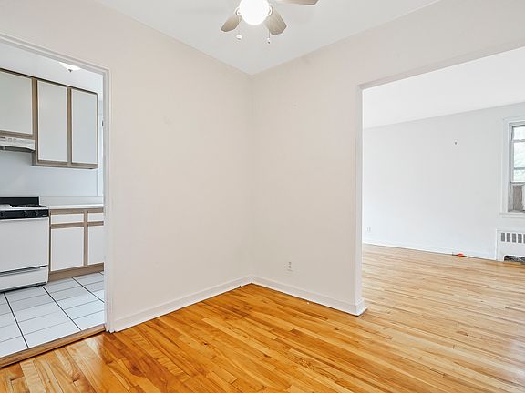 4th image of 12 Winchester Ave APT 2A