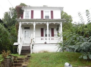 308 Winchester Ave, Staunton, VA 24401