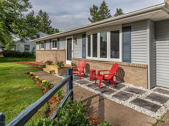 2nd image of 15230 Yorkleigh Dr