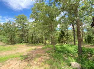 182 Hidden Oaks Loop, Elgin, TX 78621