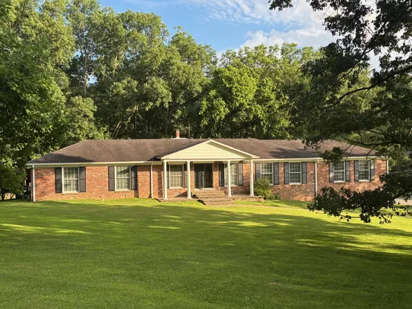 628 Forest Park Dr, Brentwood, TN 37027
