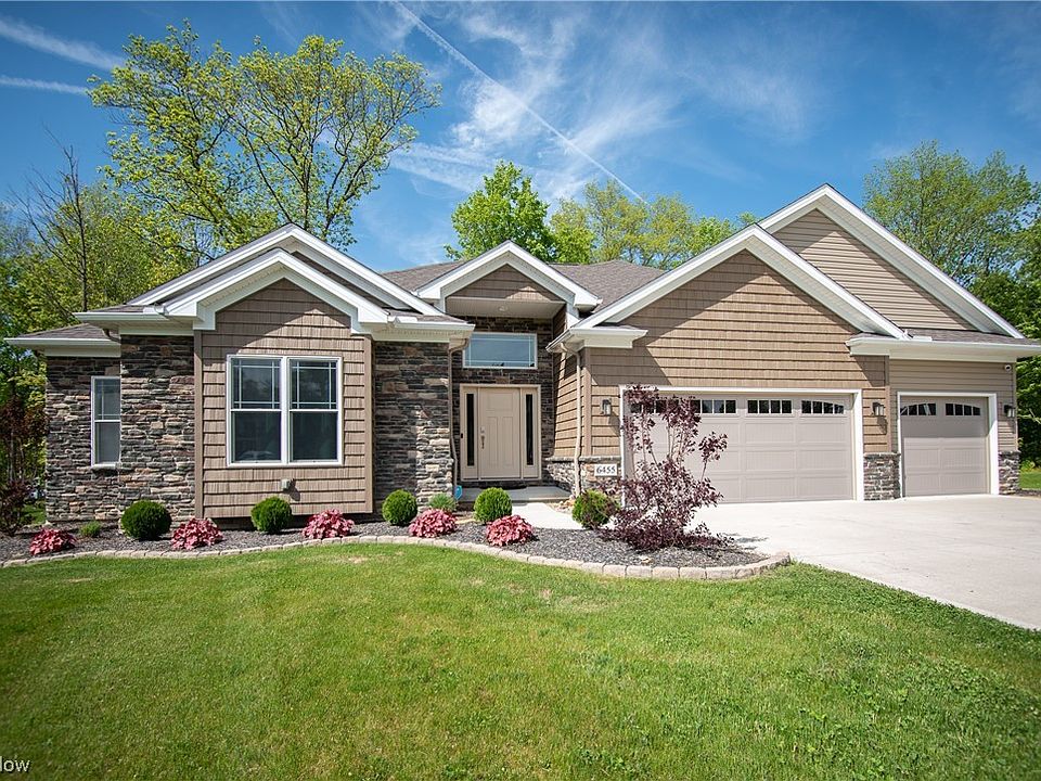 1st image of 6455 Deer Hollow Dr