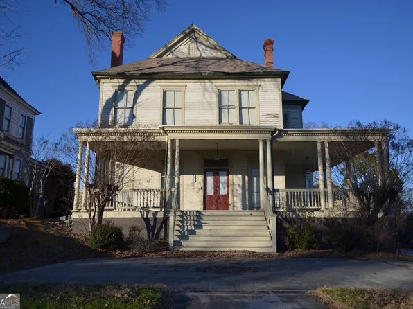 1825 Hardeman Ave, Macon, GA 31201