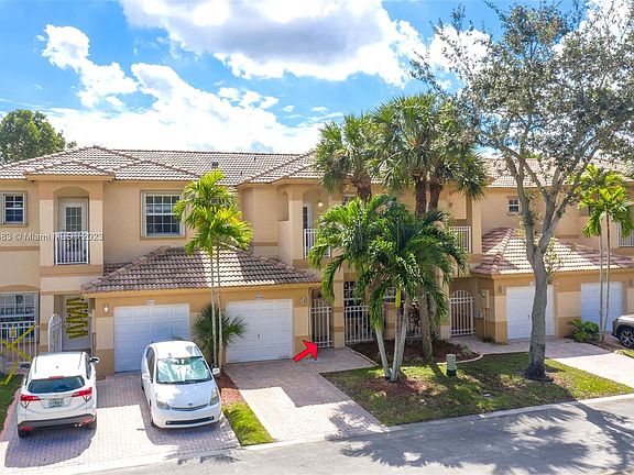 2nd image of 808 NW 170th Ter #808