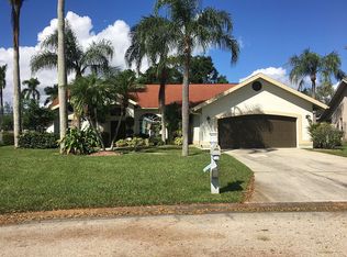 8891 Banyan Cove Cir, Fort Myers, FL 33919