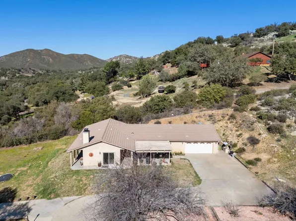 10619 Boulder Creek Rd, Descanso, CA 91916