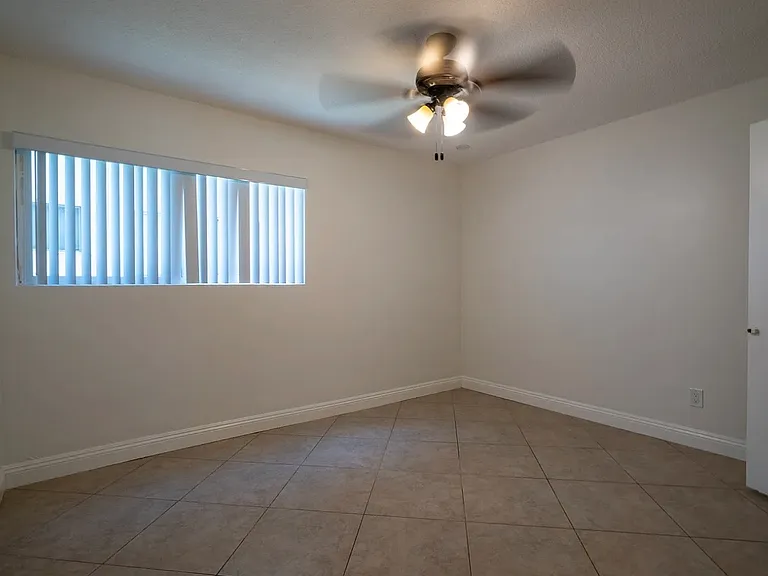 1764 W Juno Ave #C — Photo 2