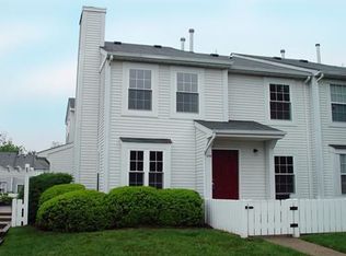 120 Almond Dr, Somerset, NJ 08873