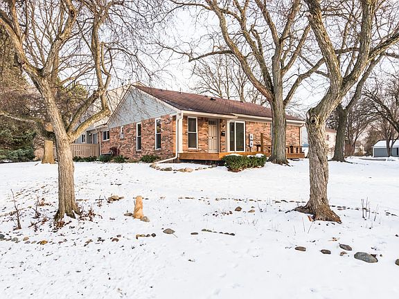 2nd image of 2912 Whittier Ct