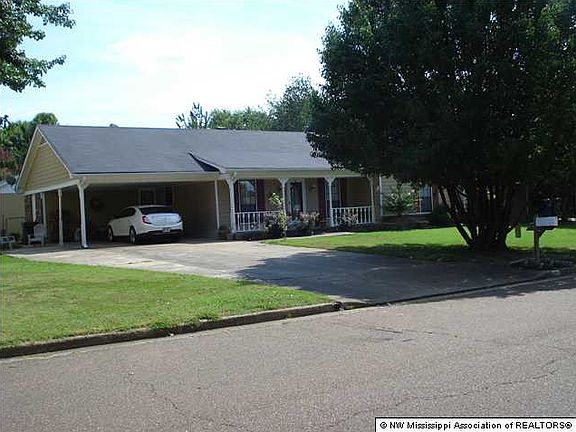 2nd image of 869 Birchfield Pl