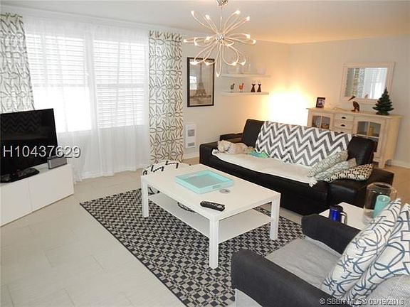 3rd image of 2960 SW 54th St