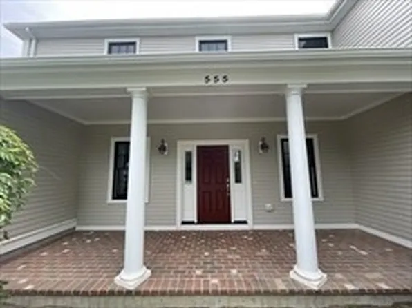 555 Foundry St #A, South Easton, MA 02375