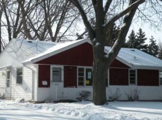 8501 32nd Ave N, Crystal, MN 55427