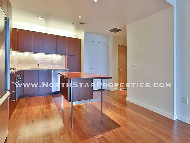 3570 SW River Pkwy #1807 — Photo 3