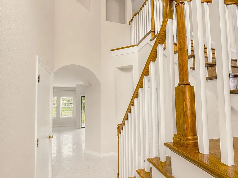 272 Beech Brook St — Photo 2