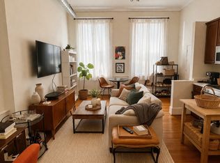 1713 Spruce St #1F, Philadelphia, PA 19103