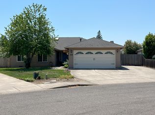 340 Willow Bend Way, Central Pt, OR 97502