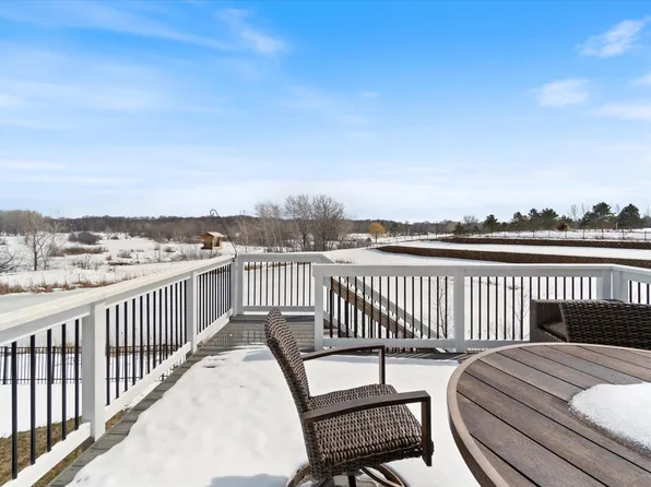 12589 Foxhill Ave N, Hugo, MN 55038