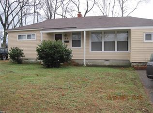 22 Sinton Rd, Newport News, VA 23601