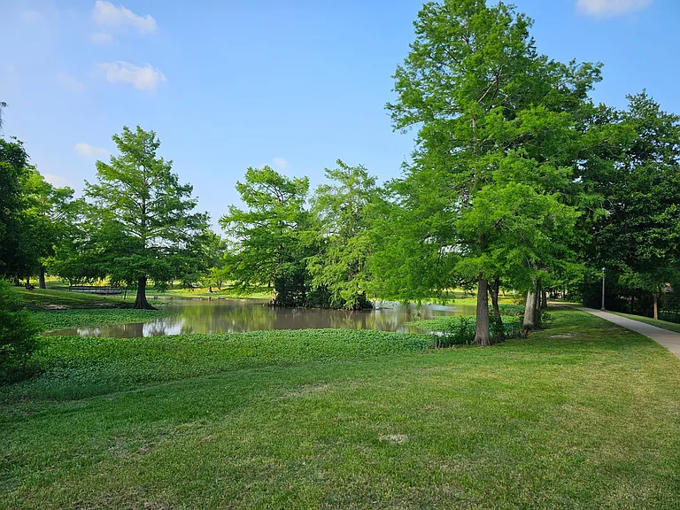 1701 S Dexter Dr — Photo 21