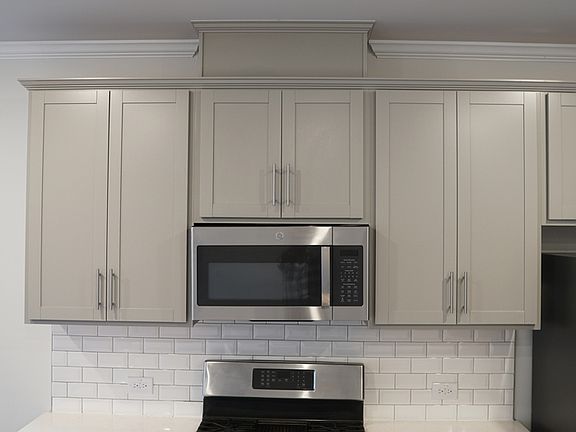 5th image of 2626 Chert Ln #1