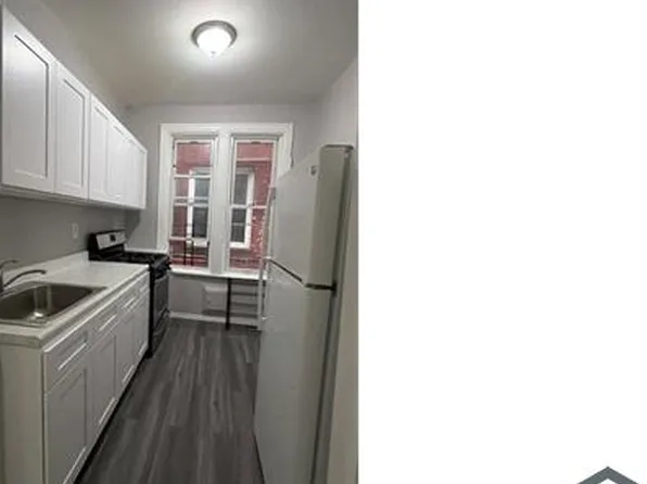 652 Rosedale Ave, Bronx, NY 10473