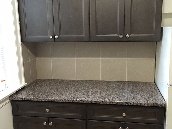 4th image of 6439 N Richmond St APT 3W