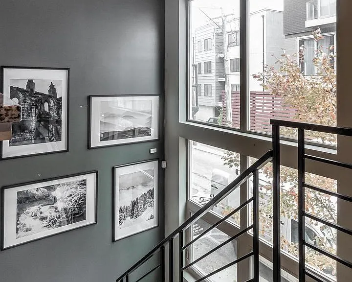 608 N American St — Photo 5